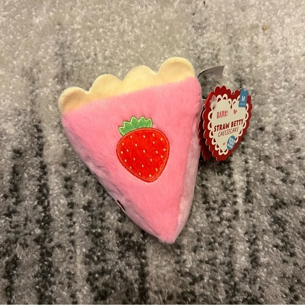 Bark Straw Betty Cheesecake Dog Toy NWT